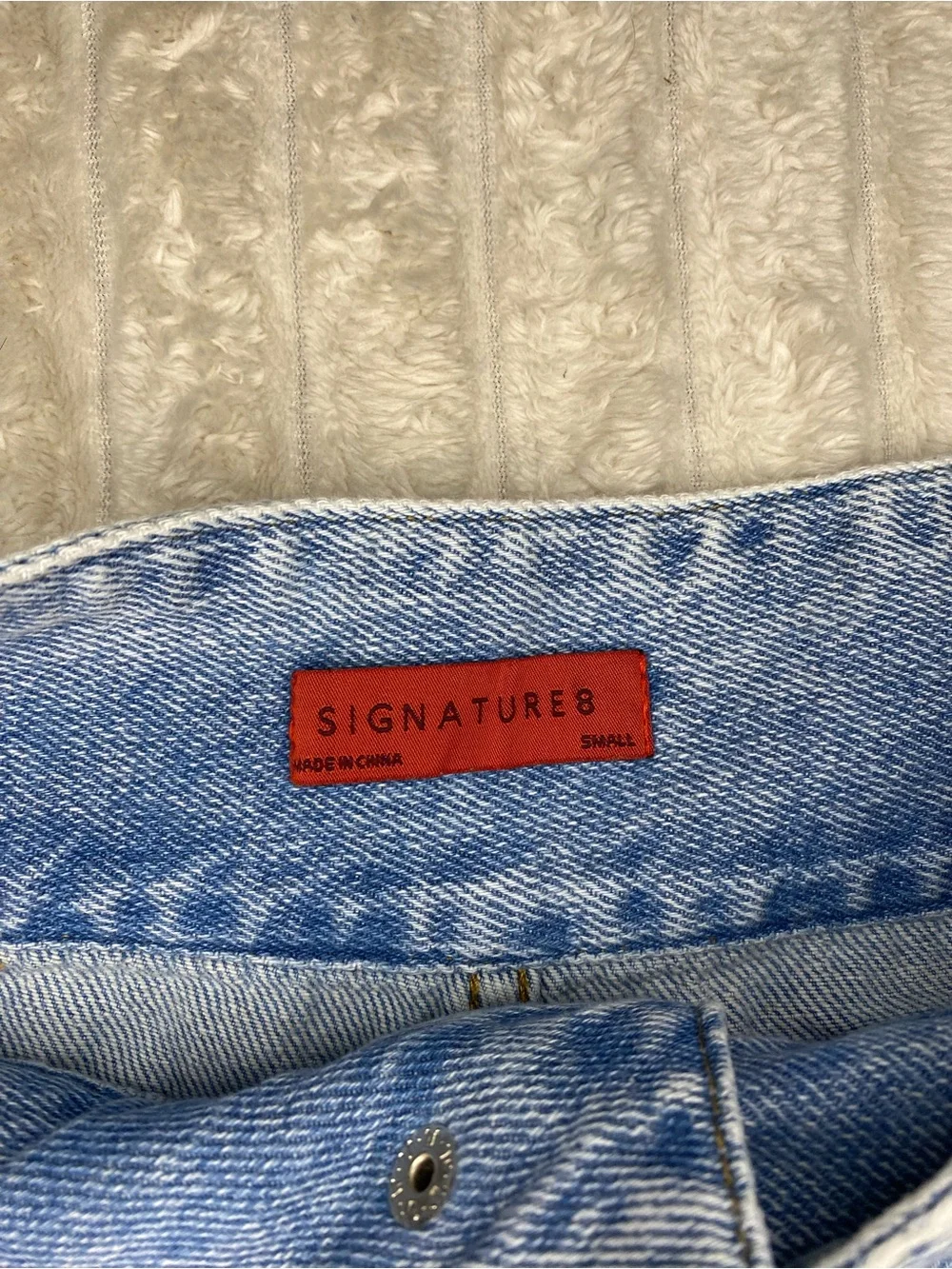 Signature8 Light Blue Denim Cargo Jeans With Adjustable Waist Size S 25